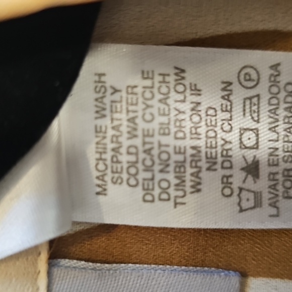 Liz Claiborne Chic, Classic Vertical Striped Button-Up Shirt, Women's Size 8 - Picture 11 of 11